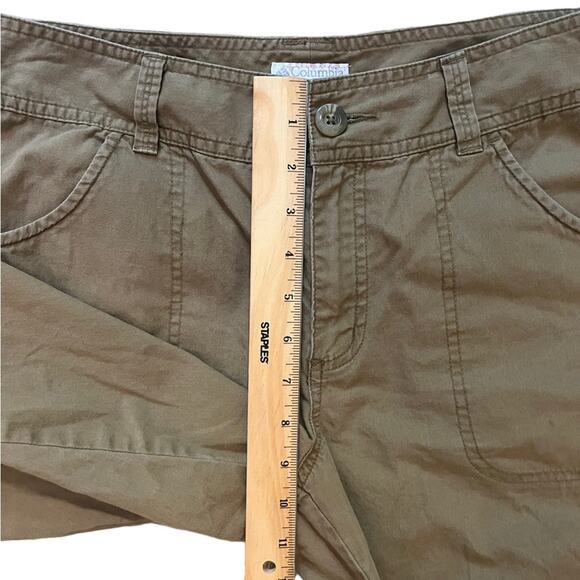 Columbia Womens Size 10 Tan Khaki Hiking Outdoor Shorts Gorpcore Granola Girl - Picture 6 of 9